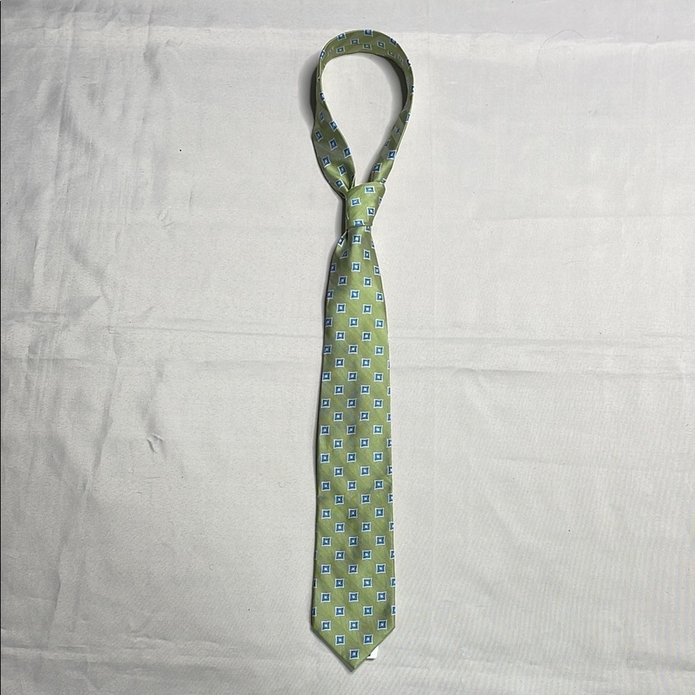 JOS. A. BANK Green Patterned Tie